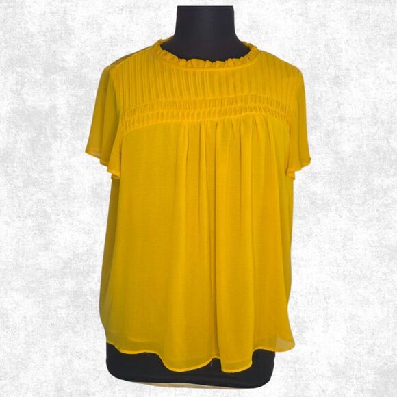 Torrid Mustard Yellow Smocked Blouse Plus Size 2X Ruffle Neck Boho Festival Top - Picture 1 of 7